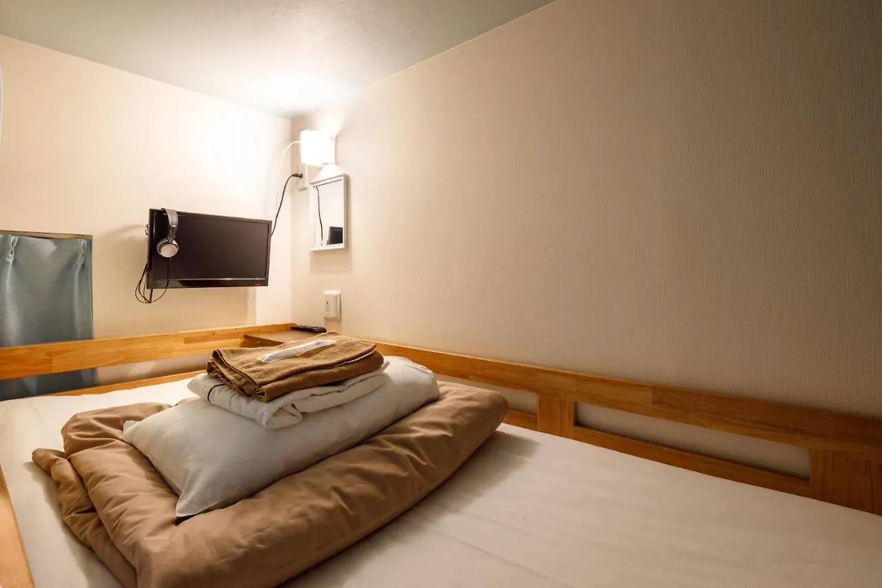 Hotel Owl Tokyo Shinbashi Hotel cápsula